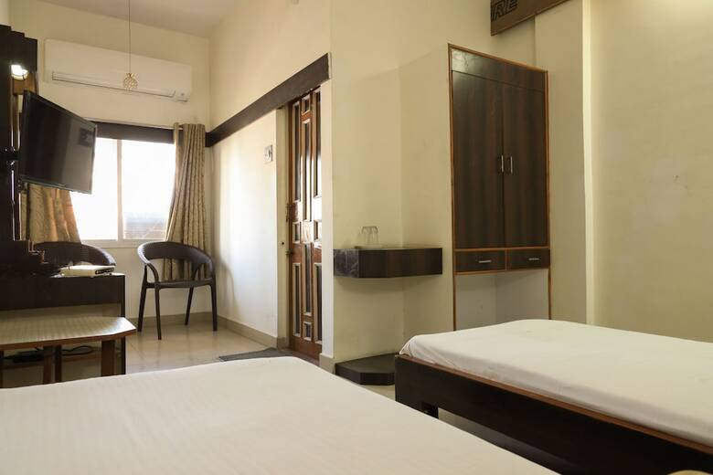 Hotel Spot On 39820 Shree Vaibhav
