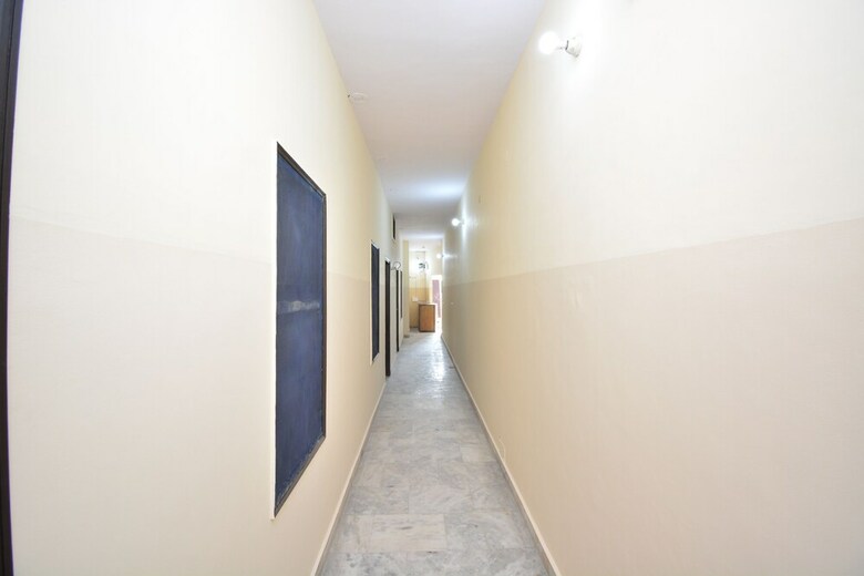 Hotel Oyo 37226 Jass Stays