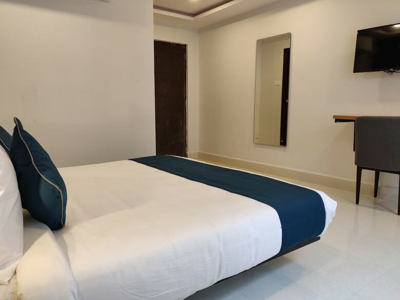 Hotel Silverkey Executive Stays 17012 Mj Center
