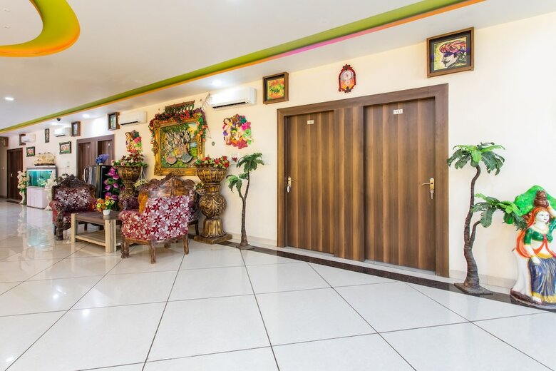 Oyo 28591 Hotel Madur Milan Garden