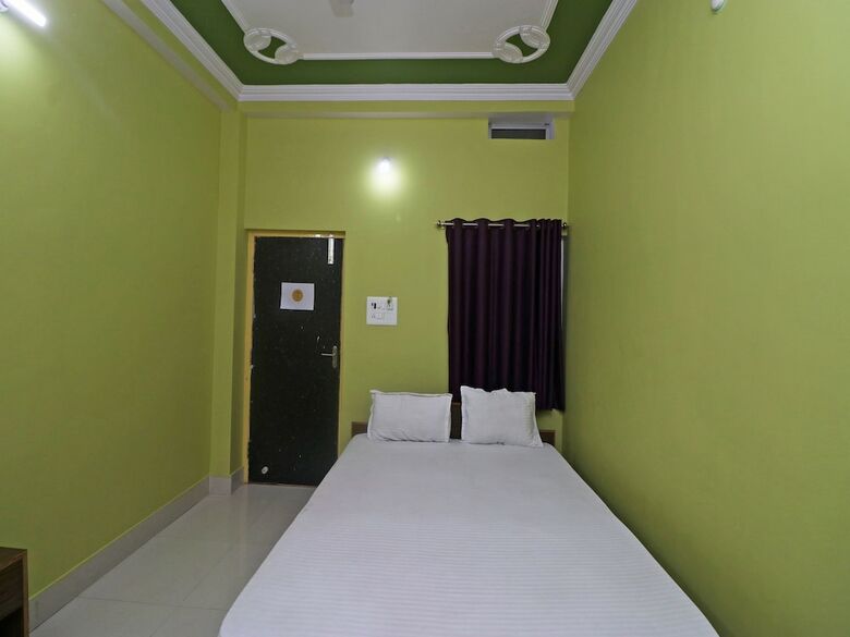Spot On 44811 Hotel Sagar
