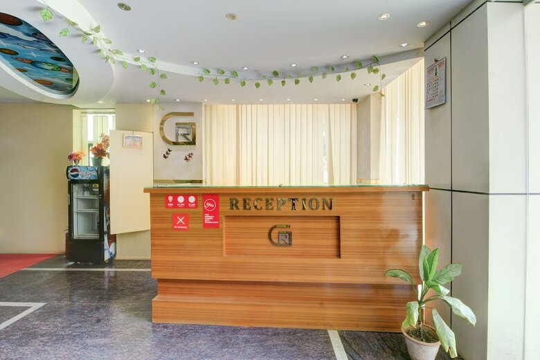 Oyo 28047 Hotel Galaxy Residency