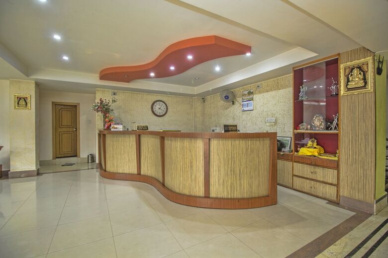 Hotel Oyo 29736 Nandanik Palace