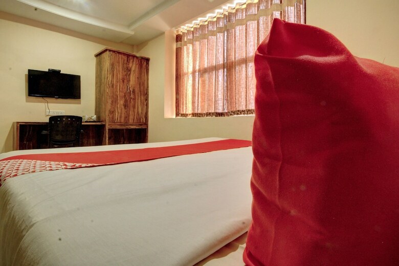 Hotel Oyo 30475 Sangam Residency