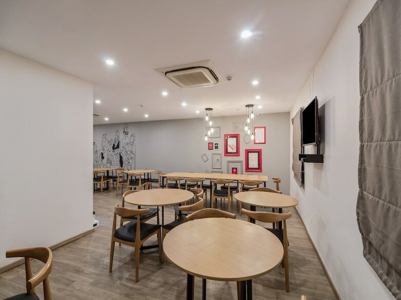 Hotel Oyo Townhouse 123 Raghvendra Nagar