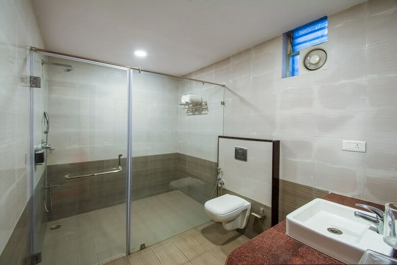 Hotel Collection O 30087 Daba Garden Road