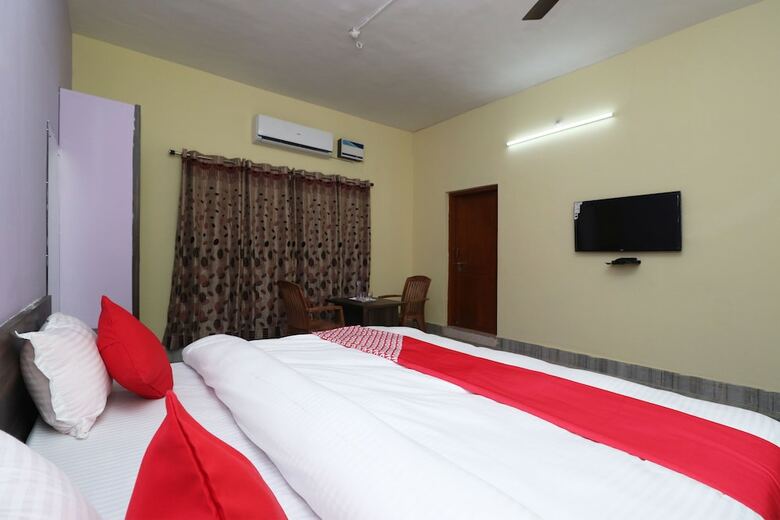 Hotel Oyo 30710 Maa Banadurga Homestay
