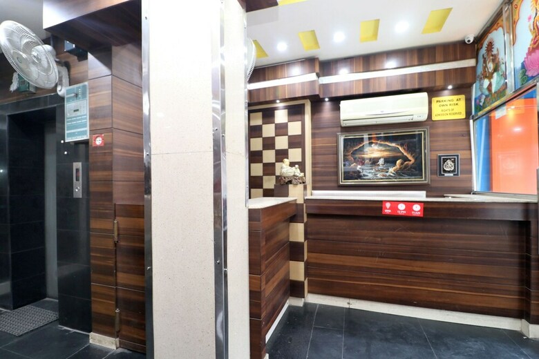 Oyo 3504 Vivek International Hotel