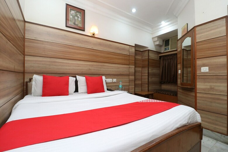 Oyo 3504 Vivek International Hotel
