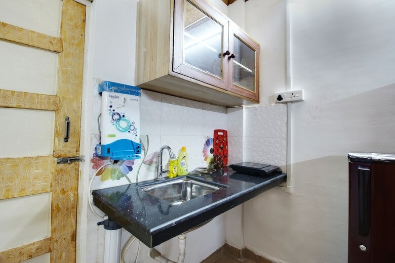 Hotel Oyo Home 23417 Elegant Studio
