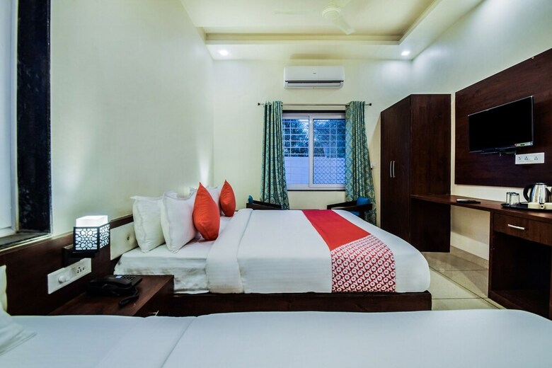 Oyo 36851 Hotel Silver Retreat