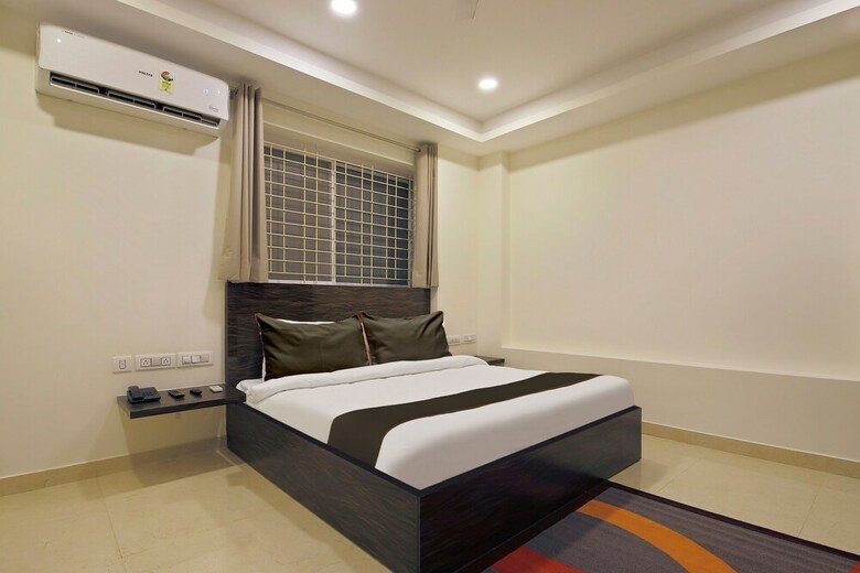 Hotel Collection O 30119 Regalia