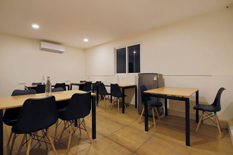 Hotel Collection O 30119 Regalia