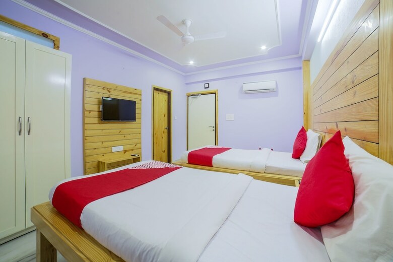 Hotel Oyo 38172 The Lodge