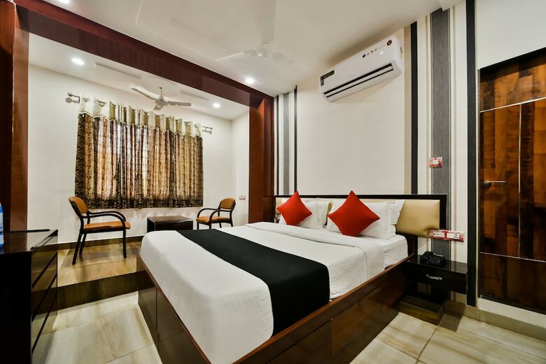Capital O 39331 Hotel Retaj