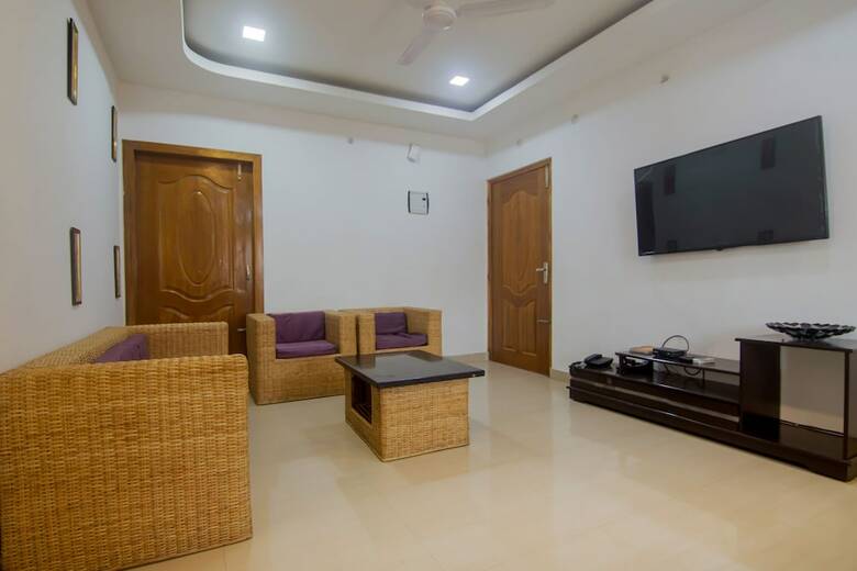 Hotel Collection O 30276 Nizarapar Path