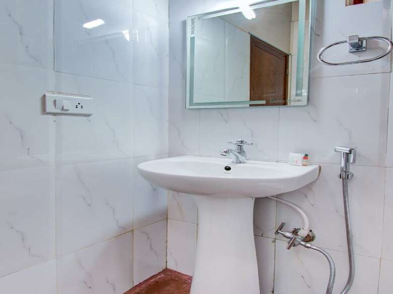 Hotel Oyo Home 22814 Cozy 2bhk