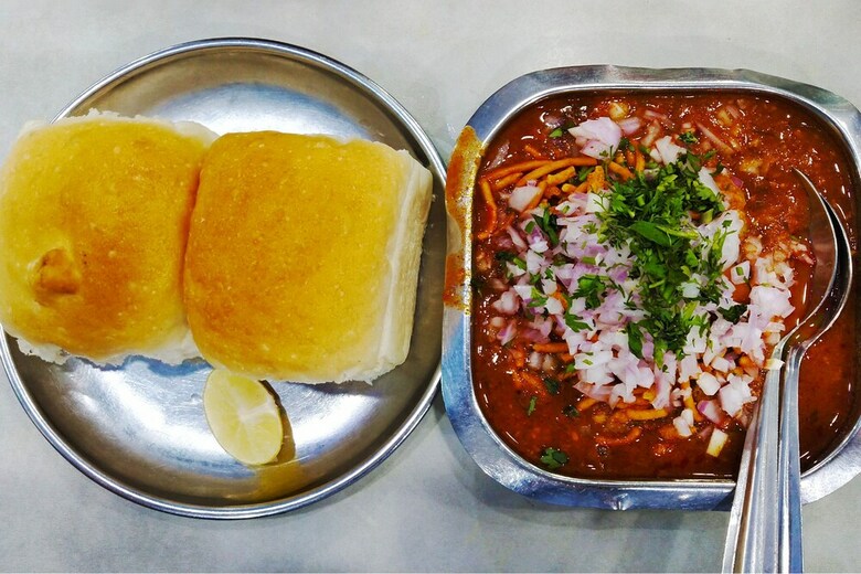 Hotel Collection O 30077 Viman Nagar