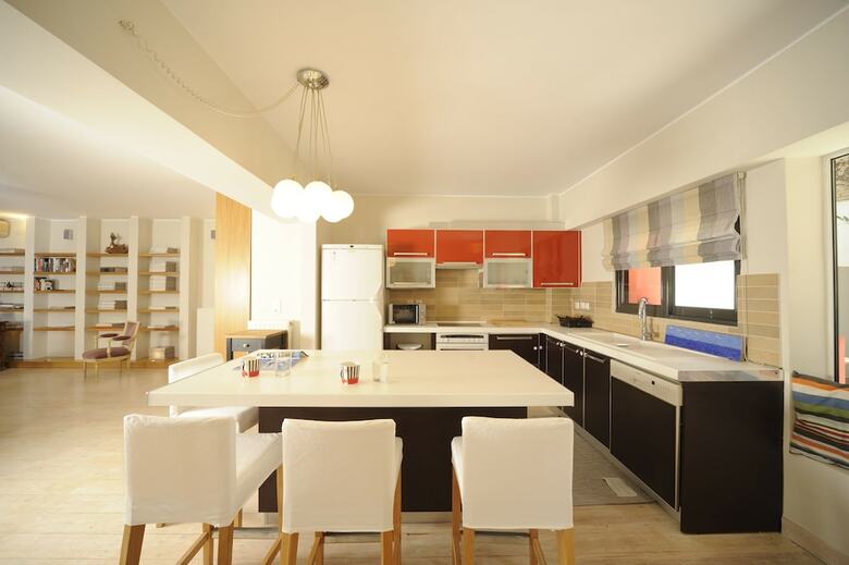Koukaki Garden Escape Child Friendly Apartment