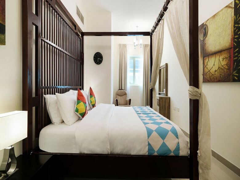 Apartamento Oyo Home 233 1bhk Marina Suites