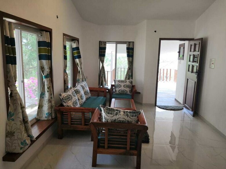 Hotel Ekdant Holiday Home