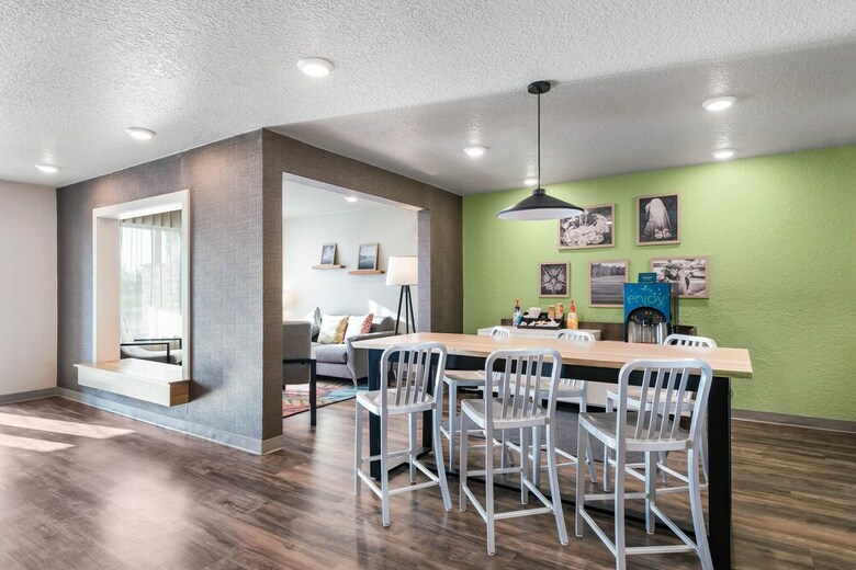 Hotel Woodspring Suites Davenport