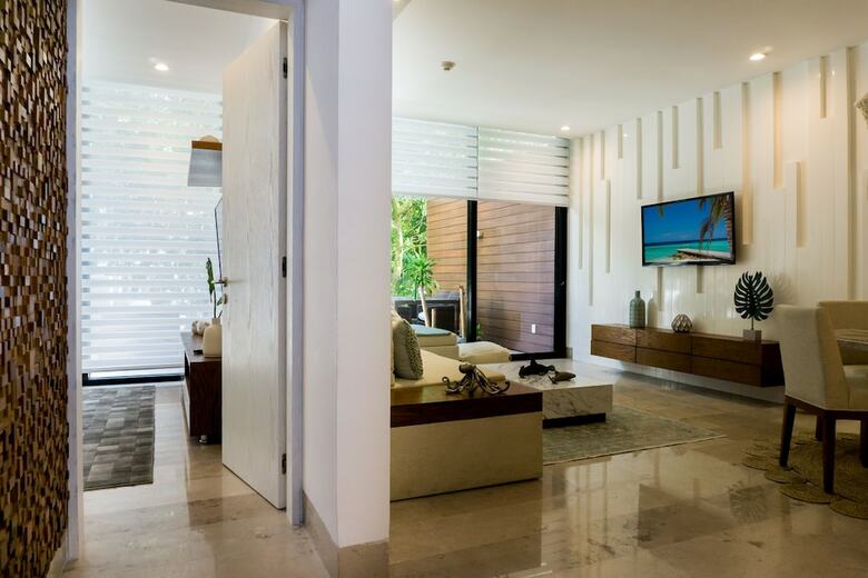 Oceana Beachside Condo