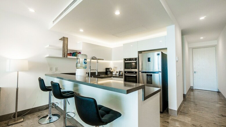 Oceana Beachside Condo