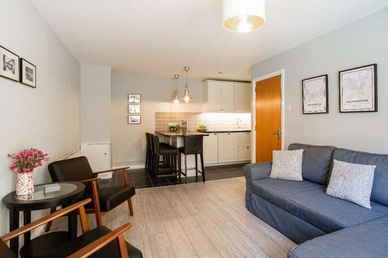 Belfast City Centre Luxury Apartment