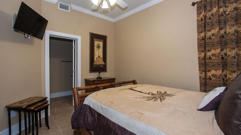 Penthouse With Unobstructed Views - Unit Crdph07