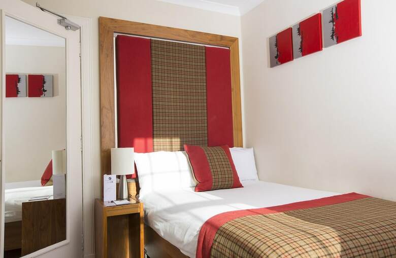 Hotel Glenmoriston Town House