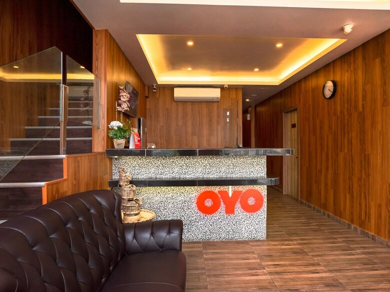 Oyo 44085 Zen Zeng Hotel