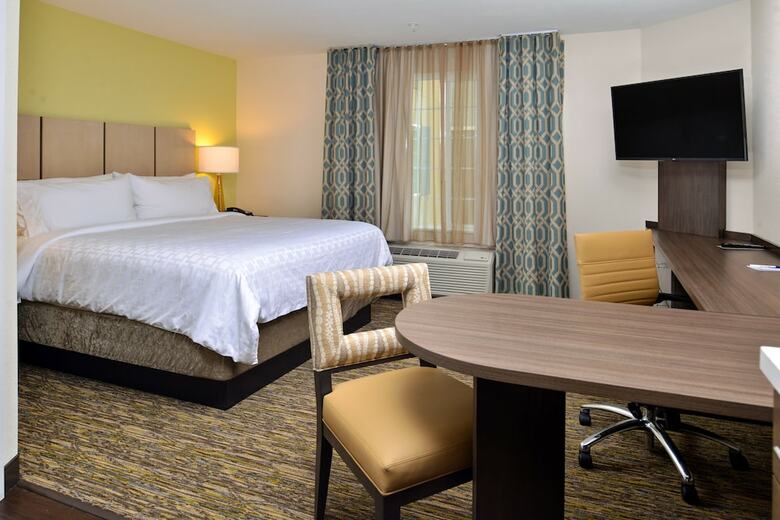 Hotel Candlewood Suites Lodi