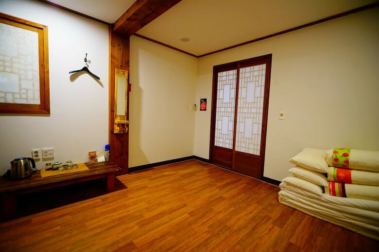 Hotel Norijam Hanok Traditional House Three
