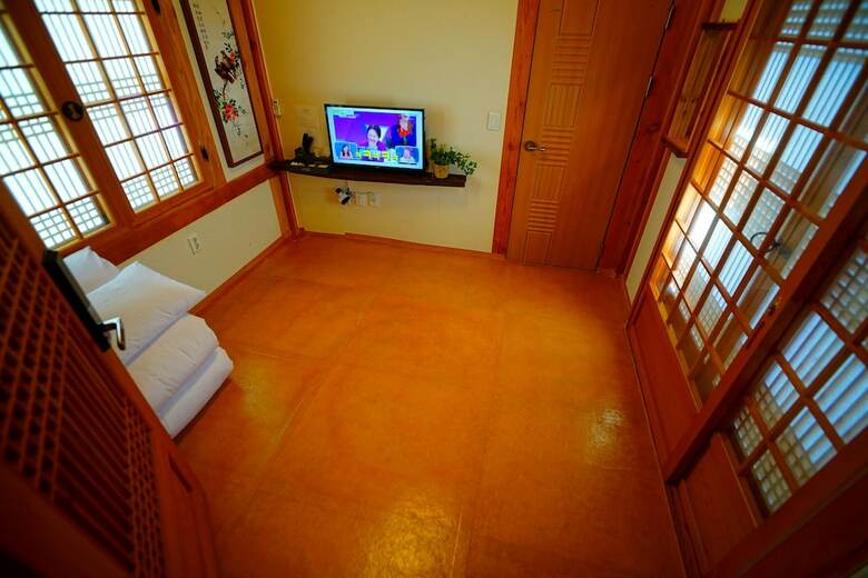 Hotel Norijam Hanok Traditional House Two