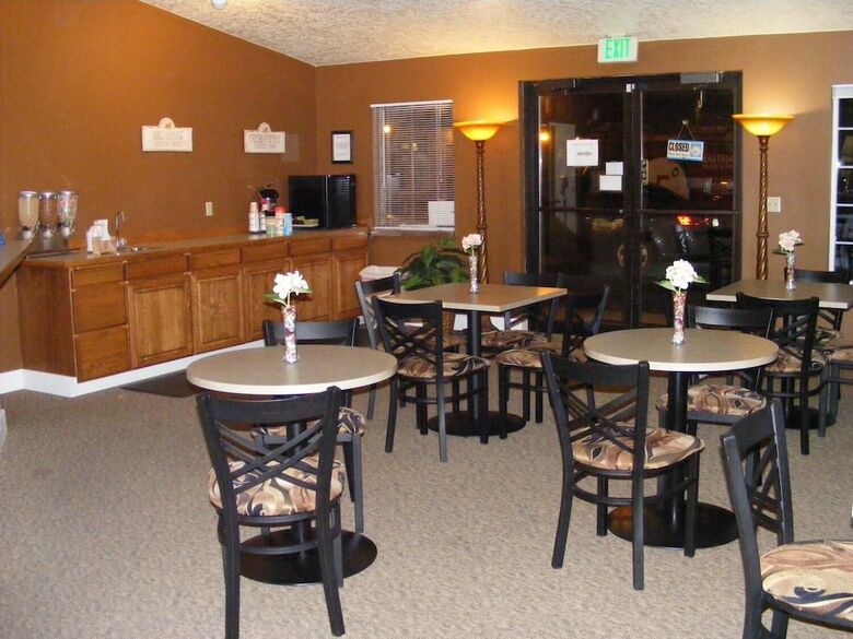Hotel Morgan Inn And Suites