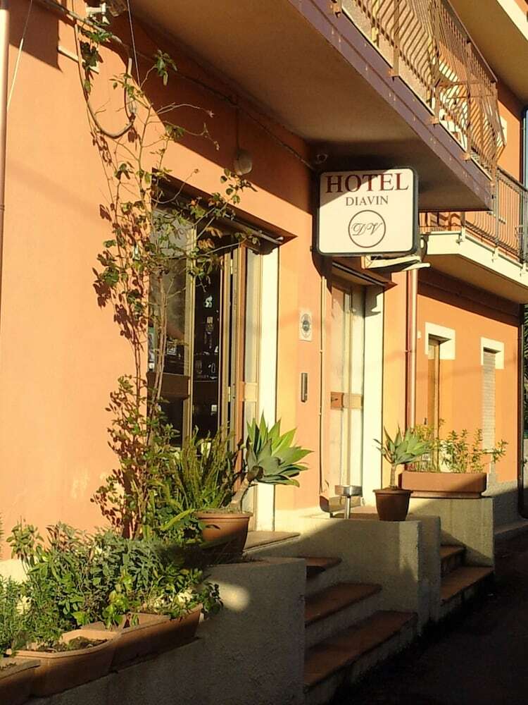 Hotel Diavin