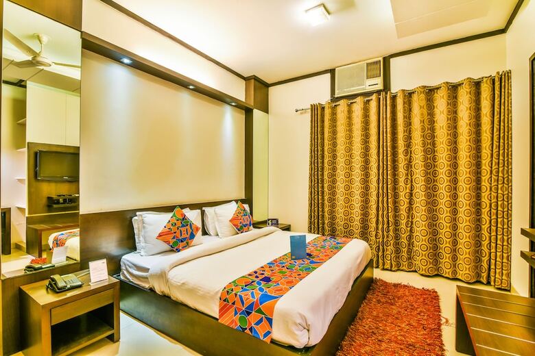 Fabhotel Gcr Sector 43