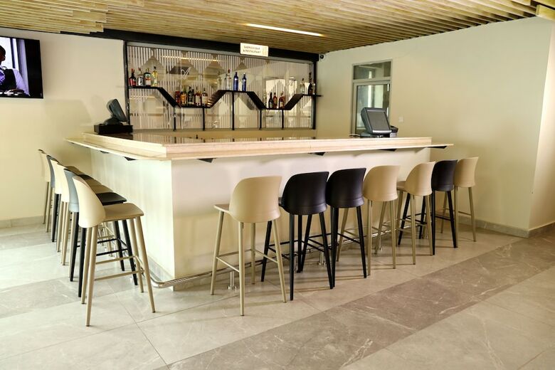 Best Western Azure Airport Hotel