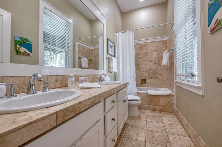 Ocean Paradise Luxurious Miramar Beach 5bd!