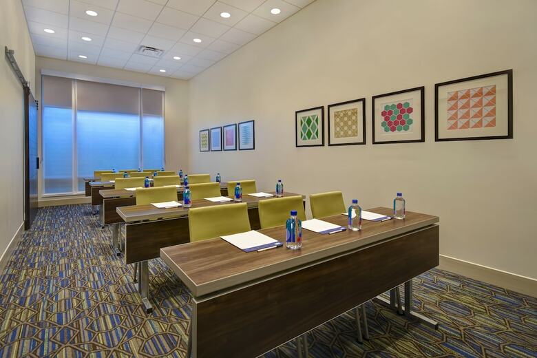 Hotel Holiday Inn Express And Suites Galveston Beach