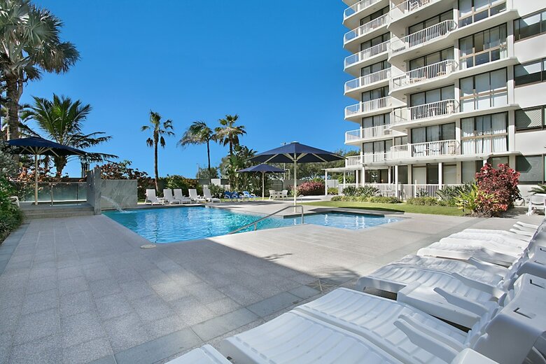 Apartamentos Boulevard Towers