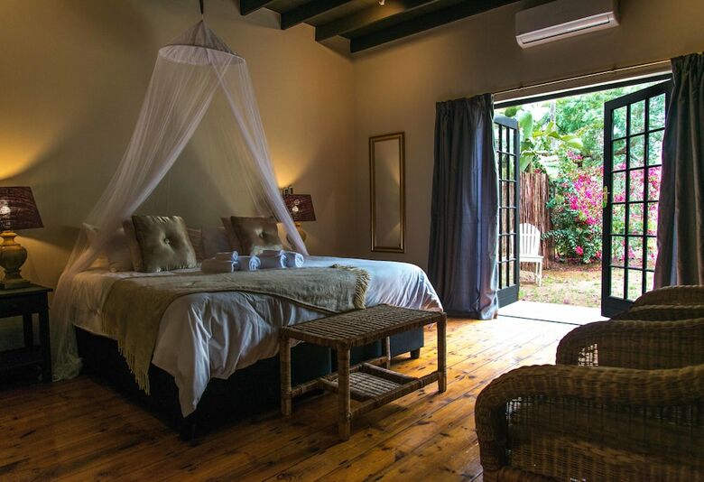 Hotel Addo African Home