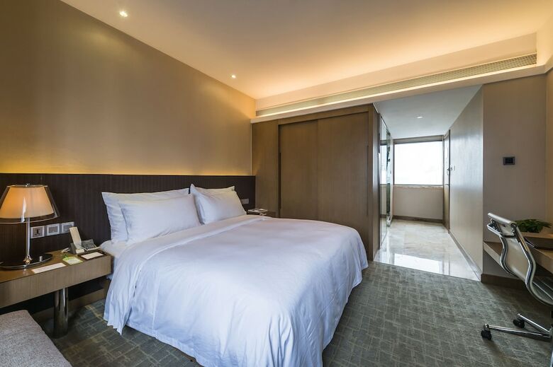 Hangzhou Tower Hotel