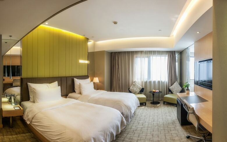 Hangzhou Tower Hotel