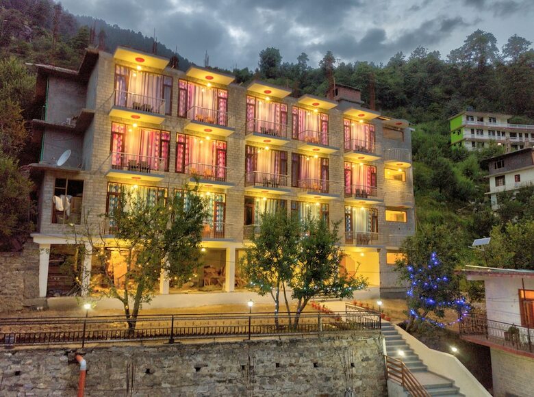 Himalayan Apple Zone Hotel