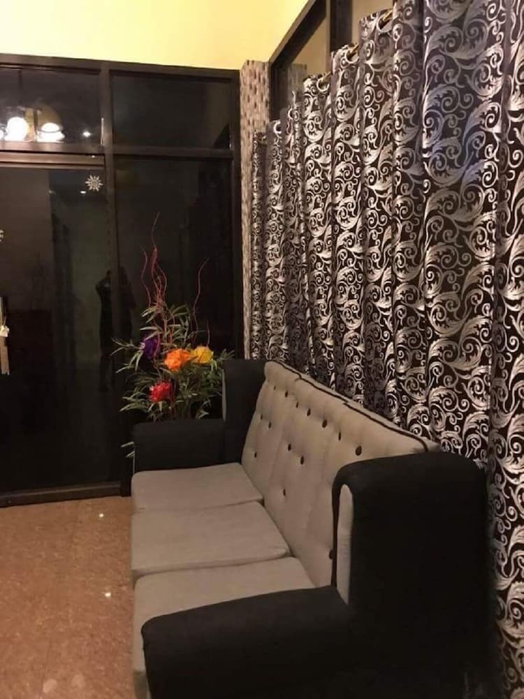 Hotel Citi Island Suites