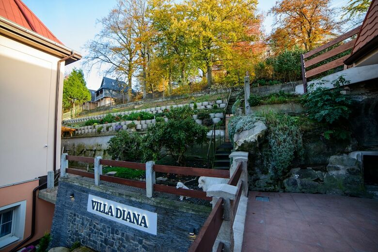 Diana Apartments
