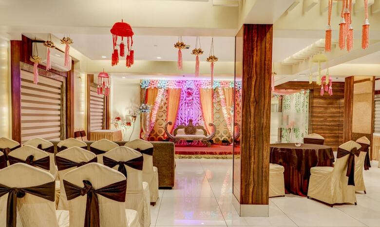 Hotel Treebo Trend Radhe Palace