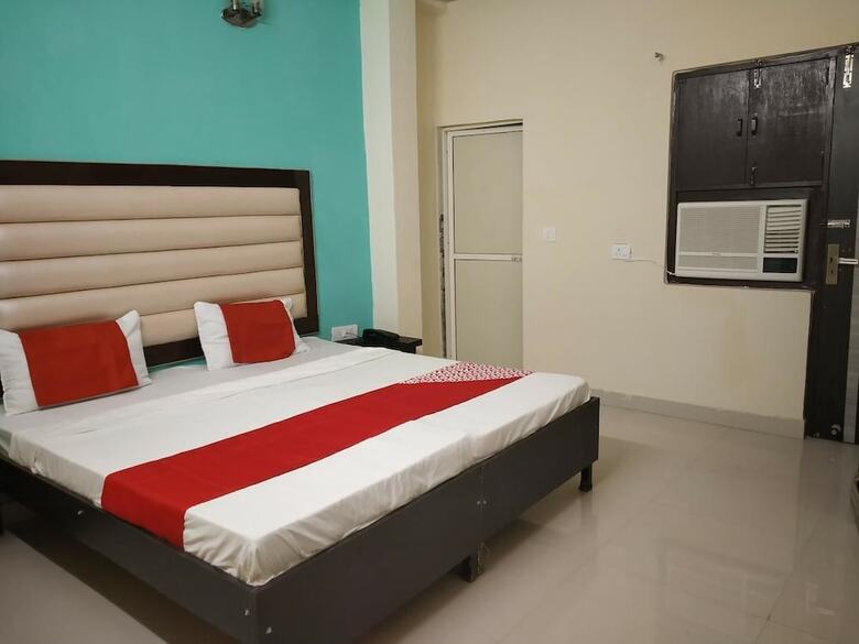 Hotel Budget Stayz